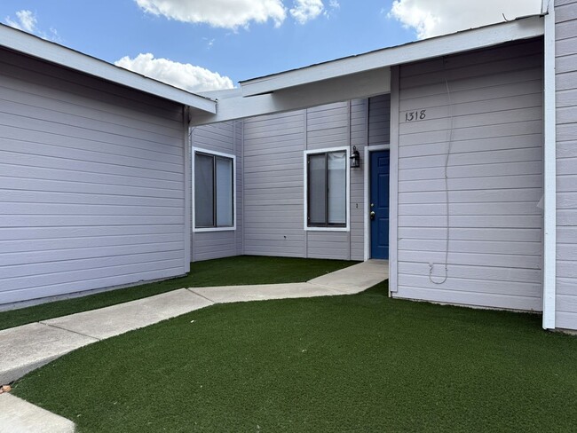 Building Photo - 1310Loughborough