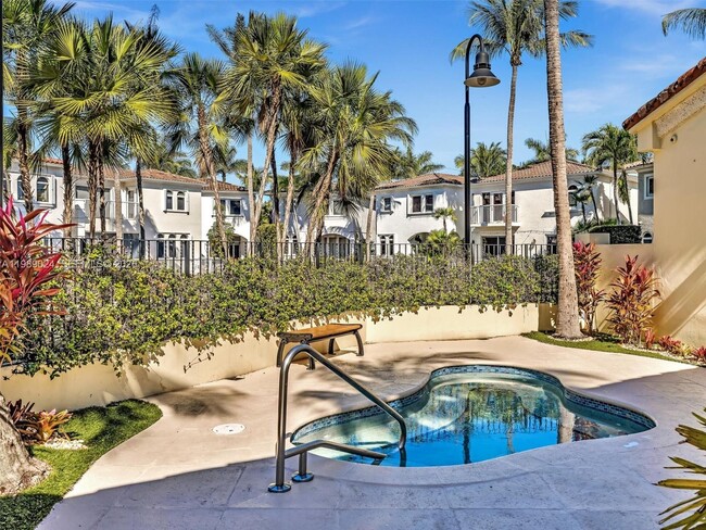 Building Photo - 20780 NE 32nd Ave