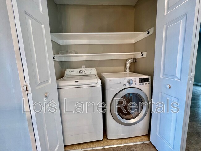 Building Photo - 2431 Stono Watch Dr