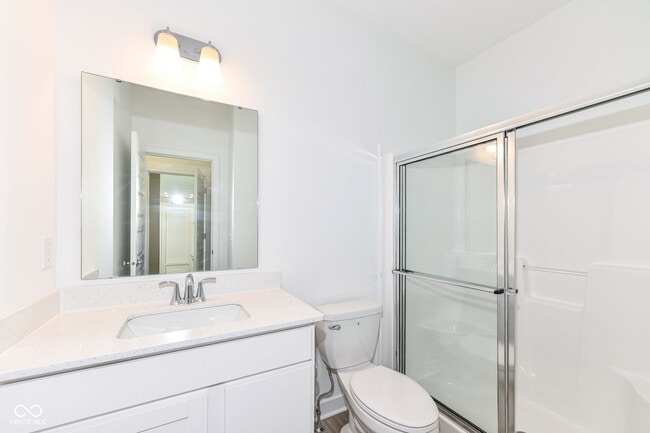 Building Photo - 5134 Golden Grv Dr