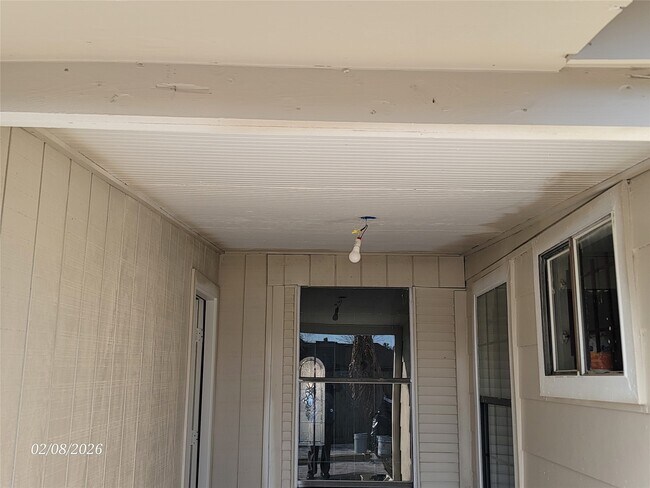 Building Photo - 11654 Woodbuck Trail