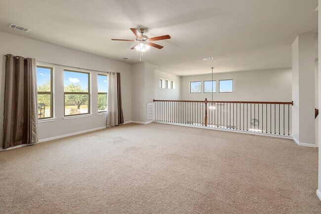 Building Photo - 1136 Almeria Bend