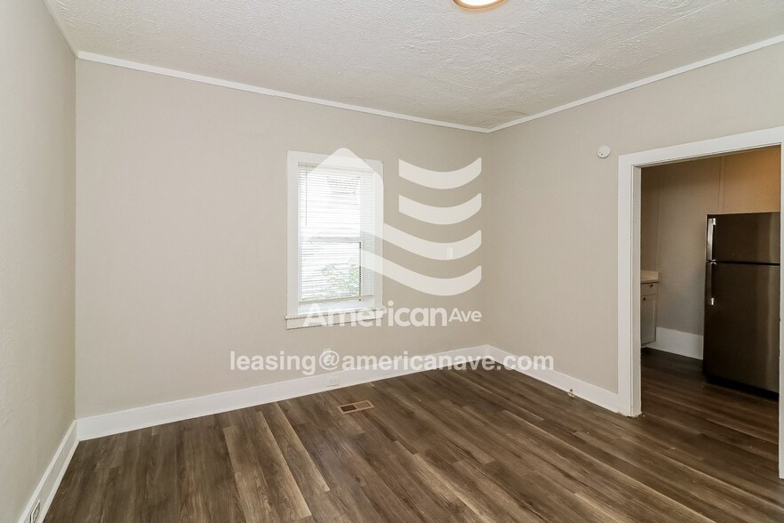 Building Photo - 111 Addie St