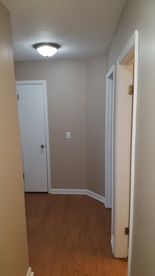 Building Photo - 3333 Trafalgar Ct