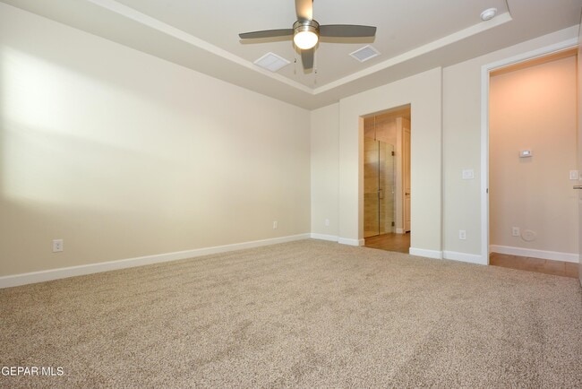 Building Photo - 705 Paseo De La Reina St