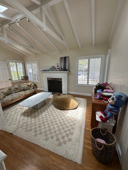 second living room - 1127 Virginia Way