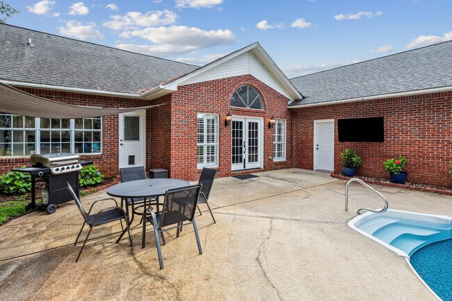 Building Photo - 3908 Tiger Point Blvd