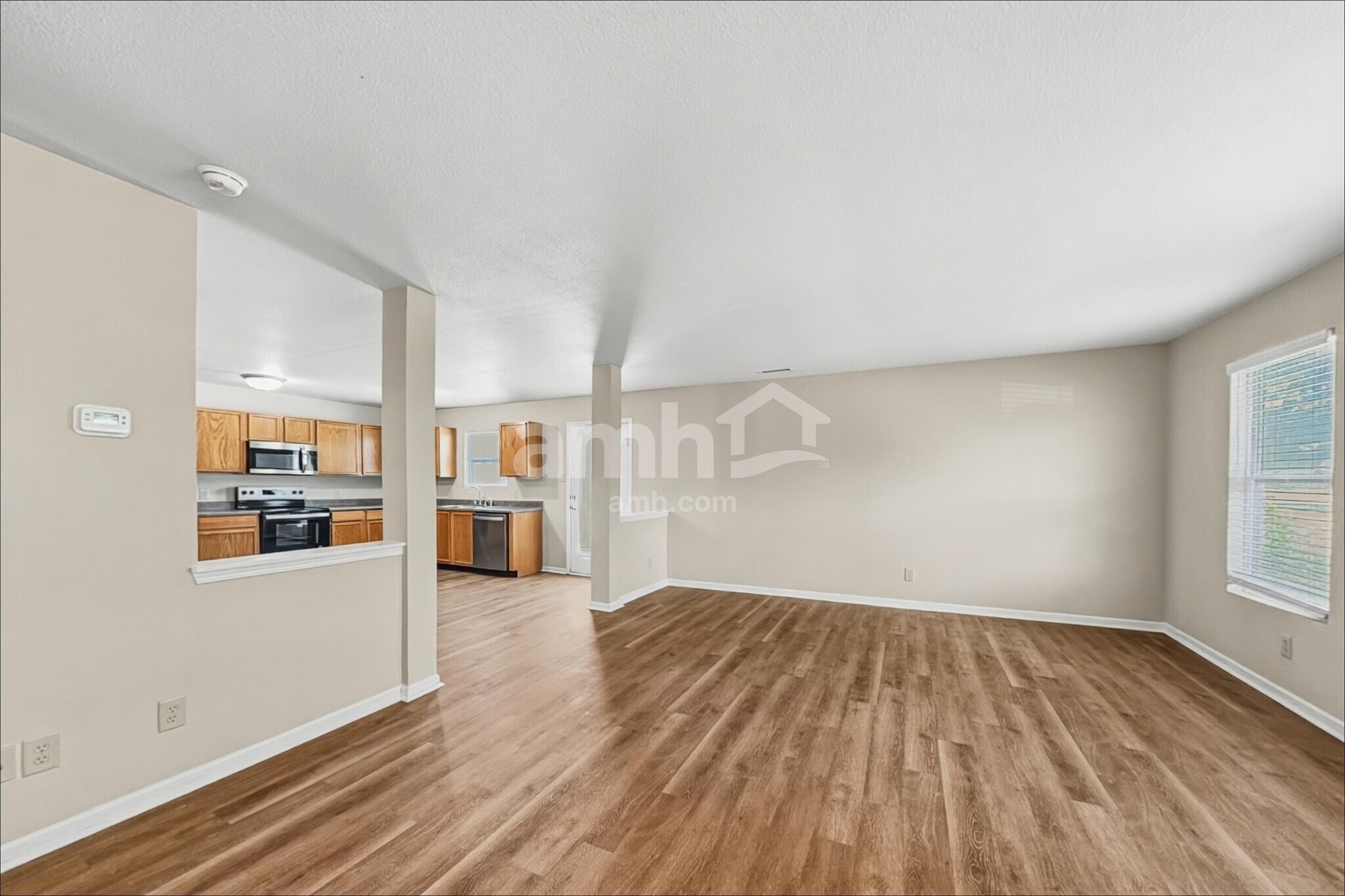 Building Photo - 10175 Cumberland Pointe Blvd