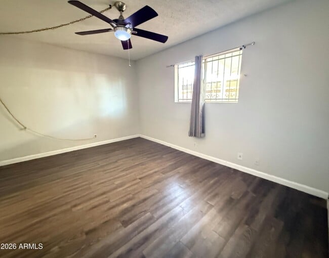 Building Photo - 6812 N 35th Ave