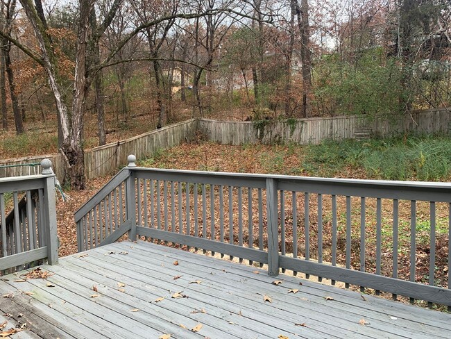 Building Photo - 3 Bedroom Home in Hixson
