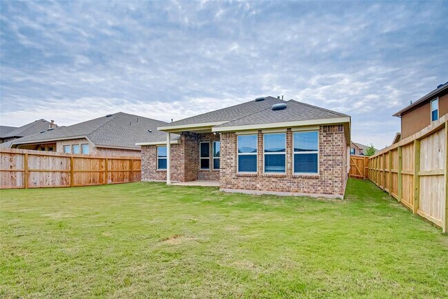 Building Photo - 1006 Warm Summer Dr
