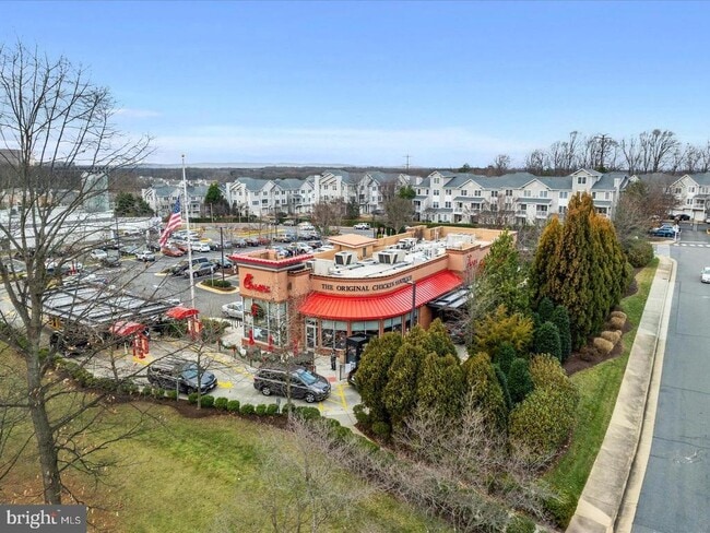 Building Photo - 4542 Superior Square