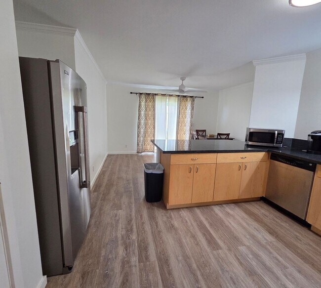 Building Photo - Turned key full furnished 3 bedroom in North Kihei