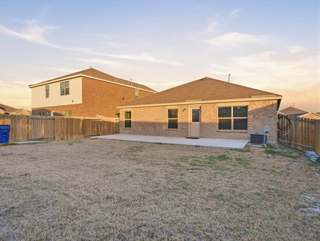 Building Photo - 3083 Chillingham Dr