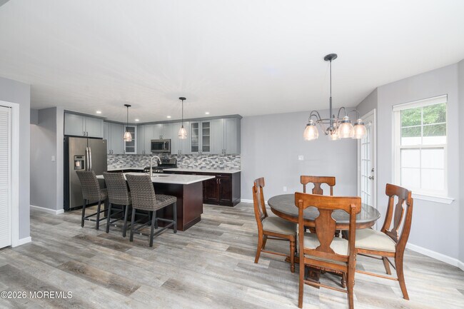 Building Photo - 75 Mckinley Dr