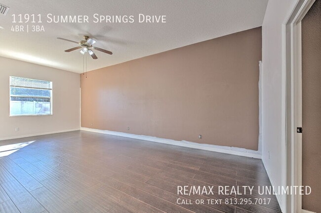 Building Photo - 11911 Summer Springs Dr
