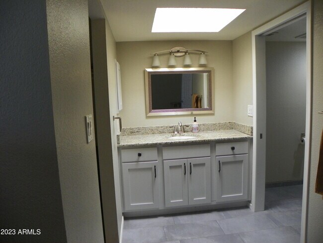 Building Photo - 4926 N 74th St