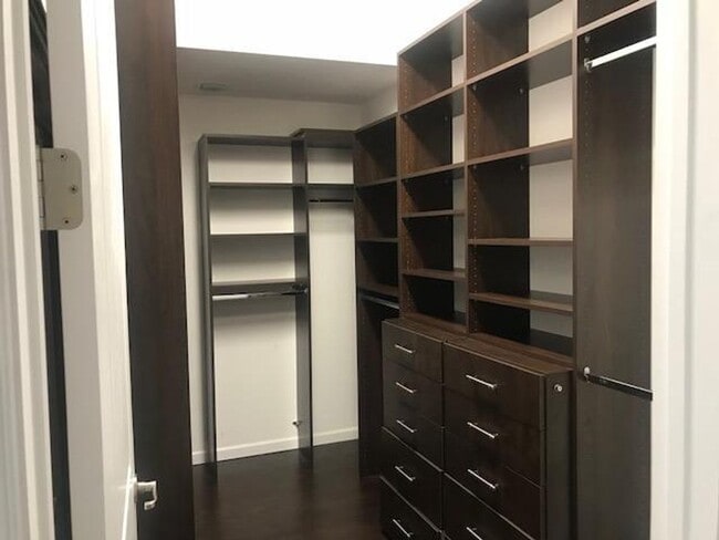 Building Photo - 4920 NW 15th Ave