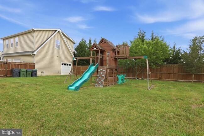 Building Photo - 320 Timber Mill Ln