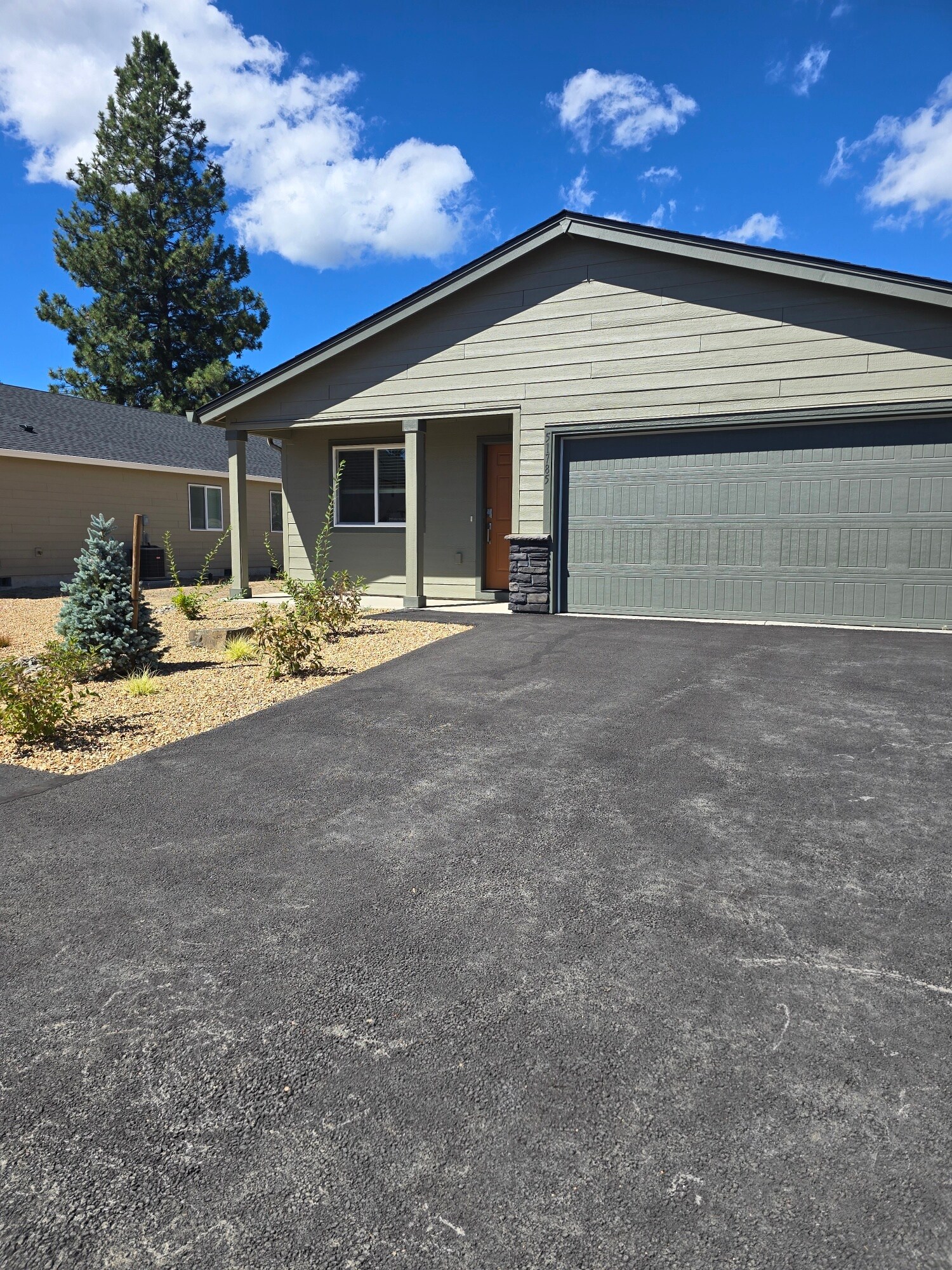 Building Photo - 51785 Jubilee Pine Dr