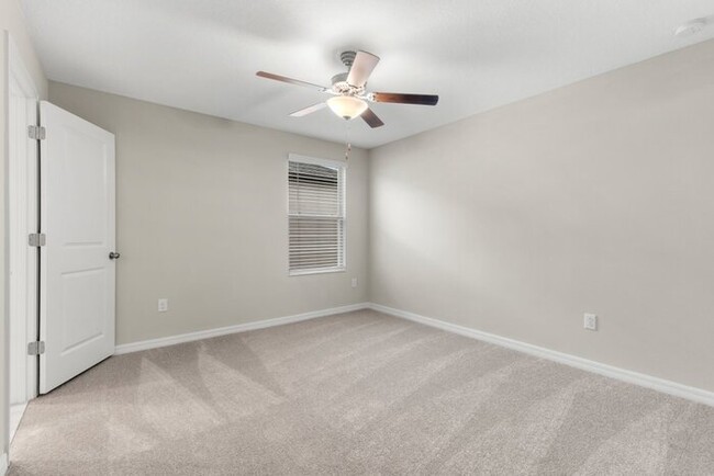 Building Photo - LIKE NEW Home For Rent in Creek Preserve!