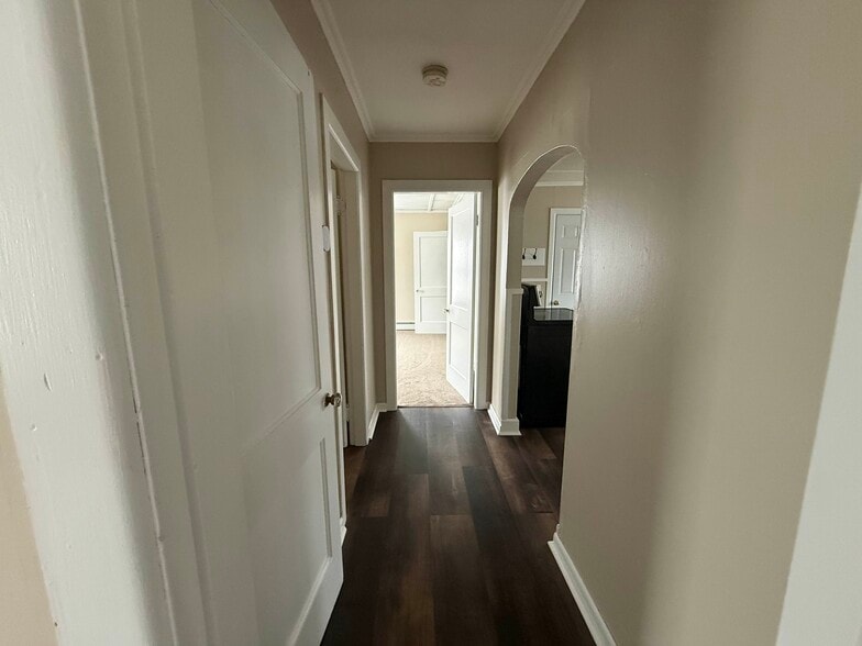 Building Photo - 3 S Garand St