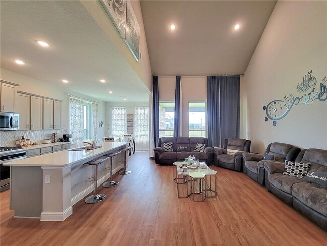 Building Photo - 6322 Cambrai Wood Ln