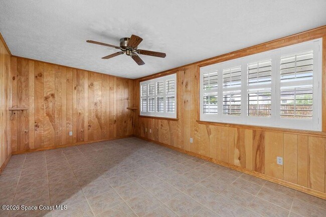 Building Photo - 3324 Sunrise Blvd