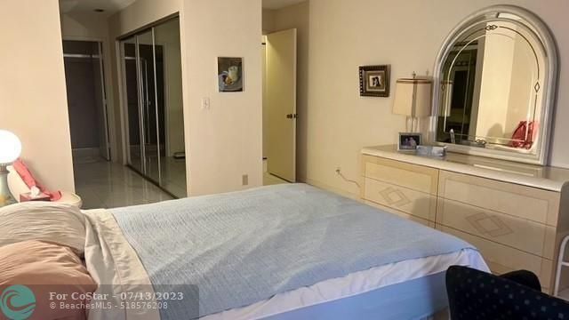 Building Photo - 8279 Summerbreeze Ln