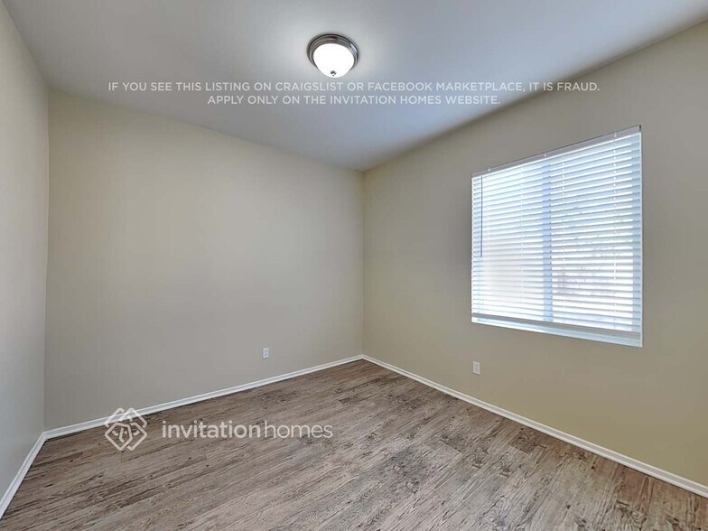 Building Photo - 1956 Montanra Ln