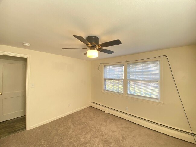 Building Photo - 94 Millville St