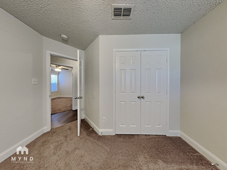 Building Photo - 3978 Sarasota Springs Dr