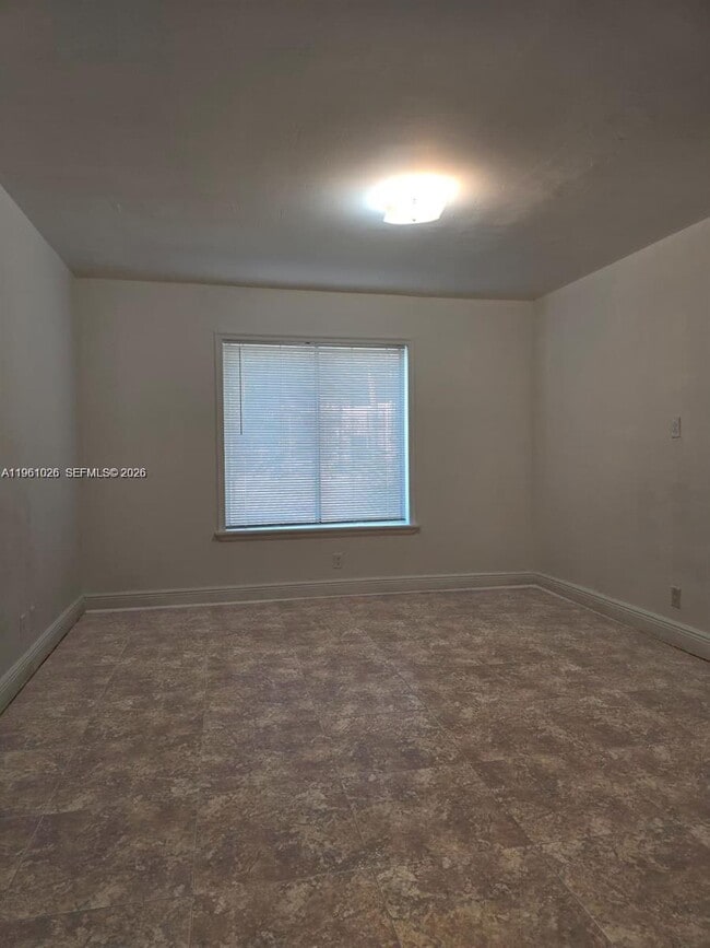 Building Photo - 9501 SW 138th Pl