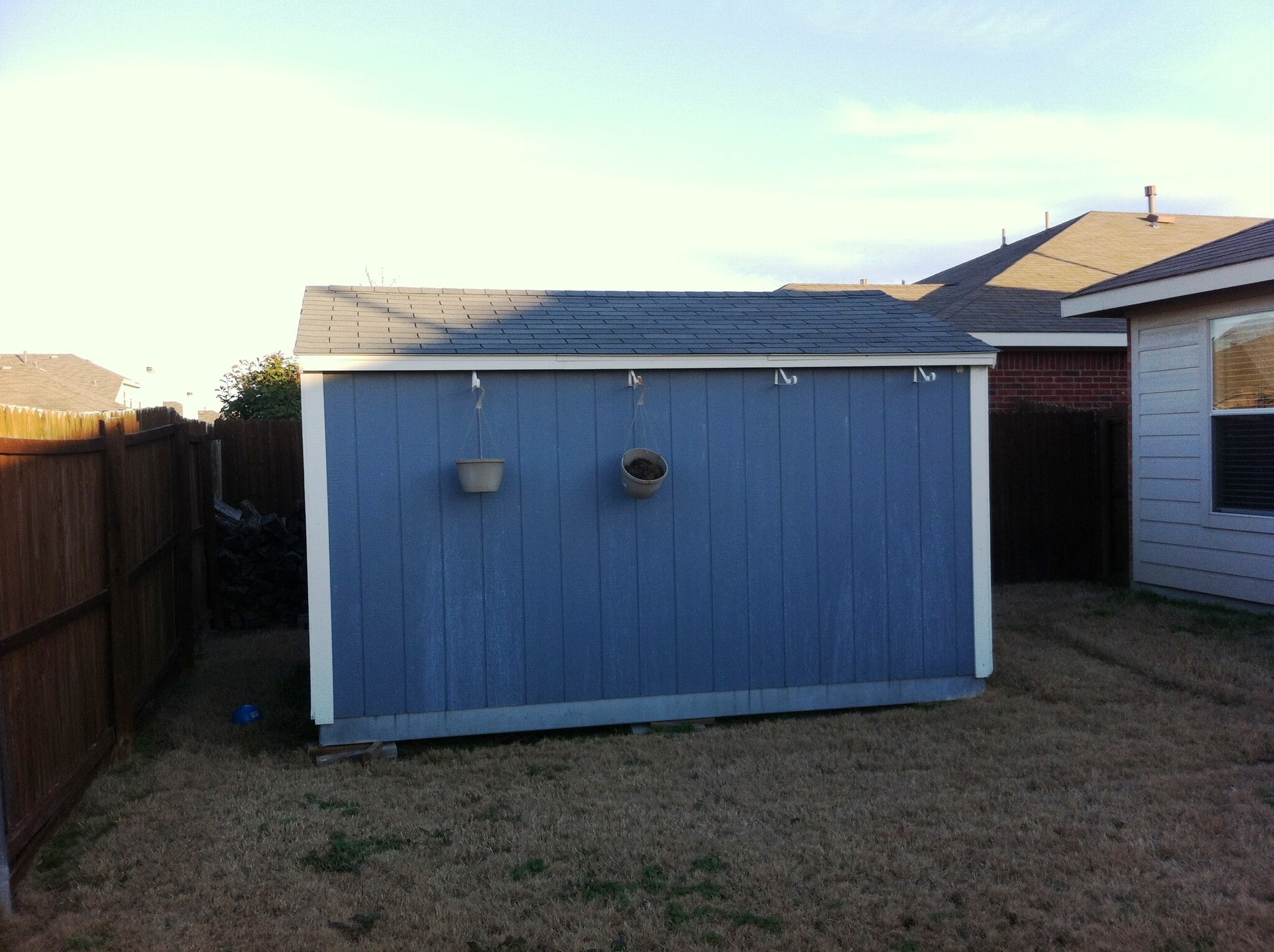 Building Photo - 2215 Sumac Dr