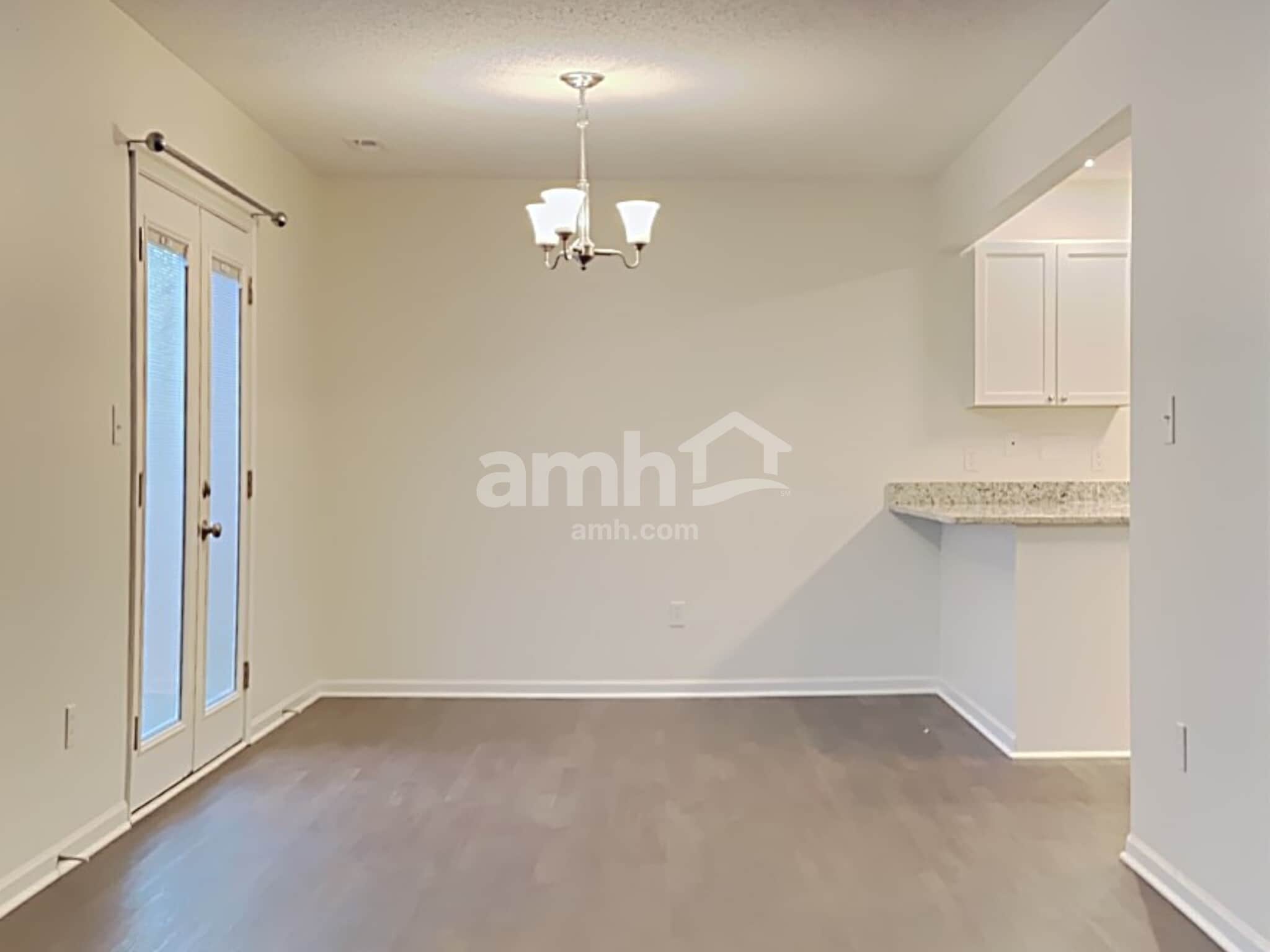 Building Photo - 15532 Outside Trail