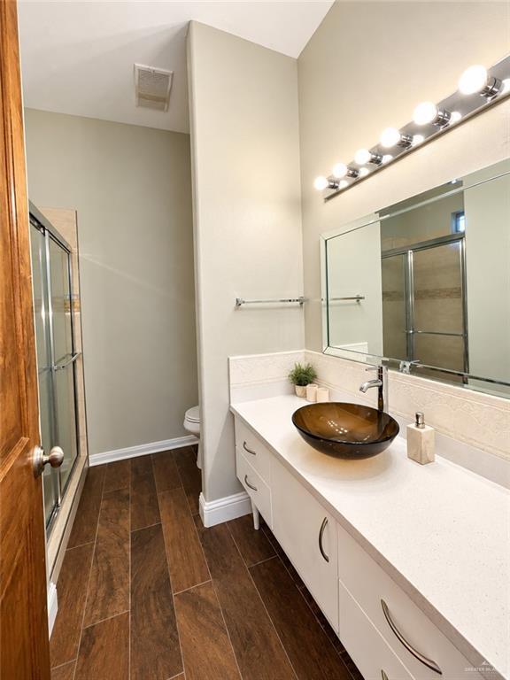 Building Photo - 3072 Resaca Vista Dr