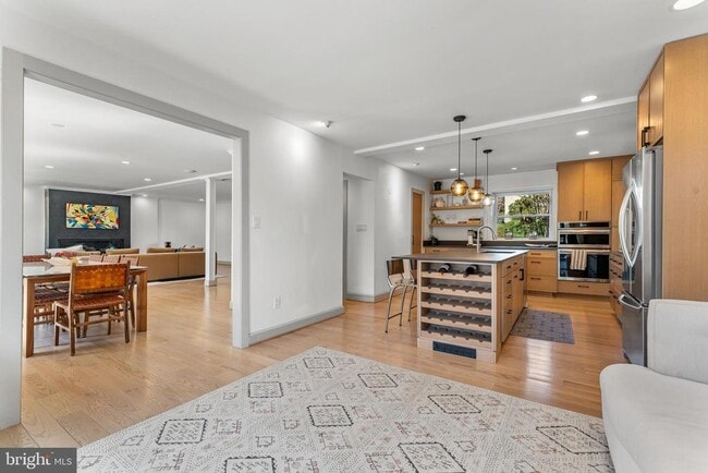 Building Photo - 2820 Ellicott St NW