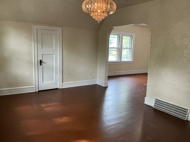 Building Photo - 5151 N 54th St