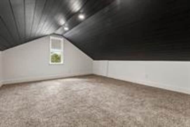 Building Photo - 15820 TX-21