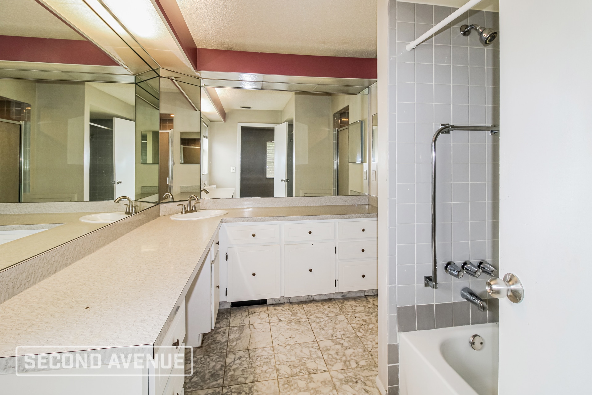 Building Photo - 7231 Box Elder DR