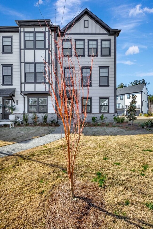 Building Photo - Brighton Square at Nexton