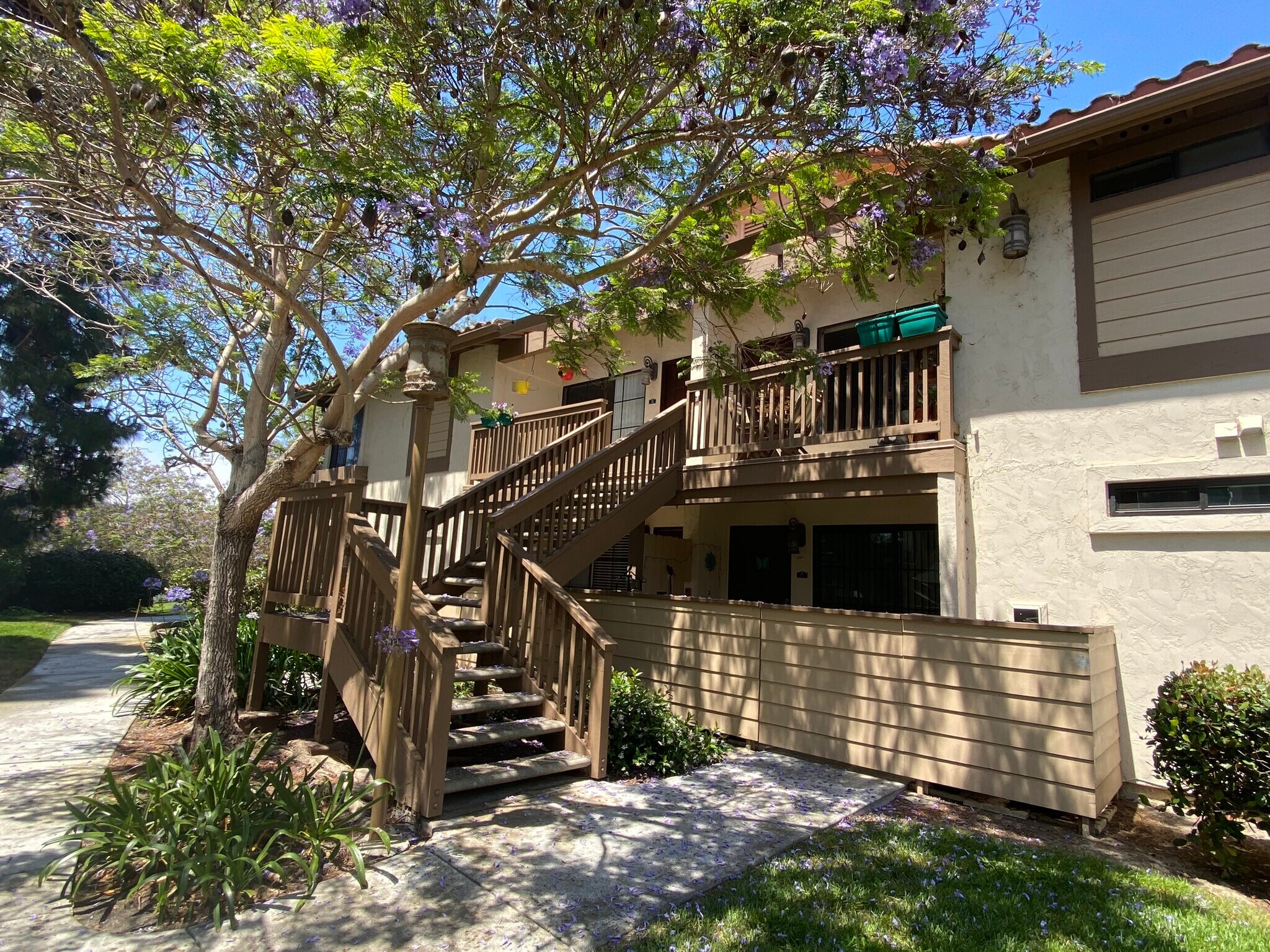 Building Photo - 12588 Carmel Creek Rd