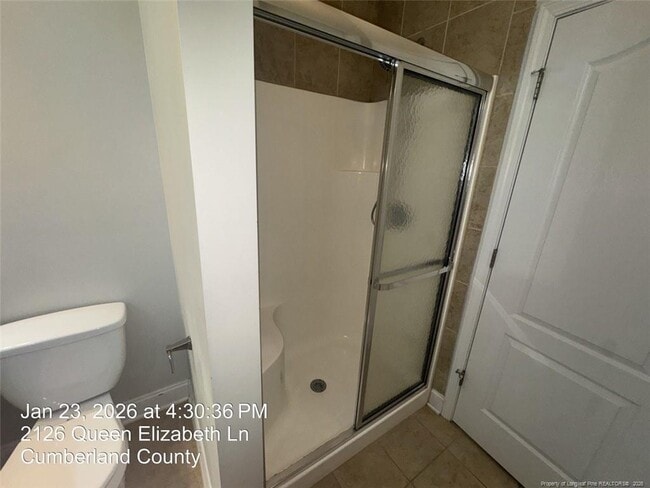 Building Photo - 2126 Queen Elizabeth Ln