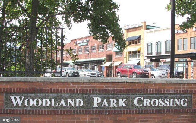 Building Photo - 12945 Centre Park Cir