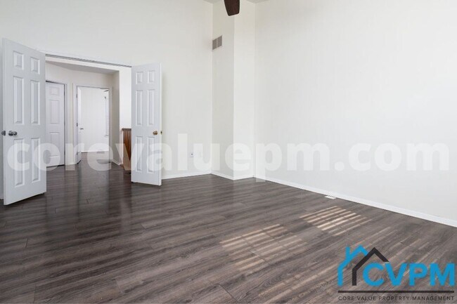 Building Photo - 7679 Blueberry Hill Ln