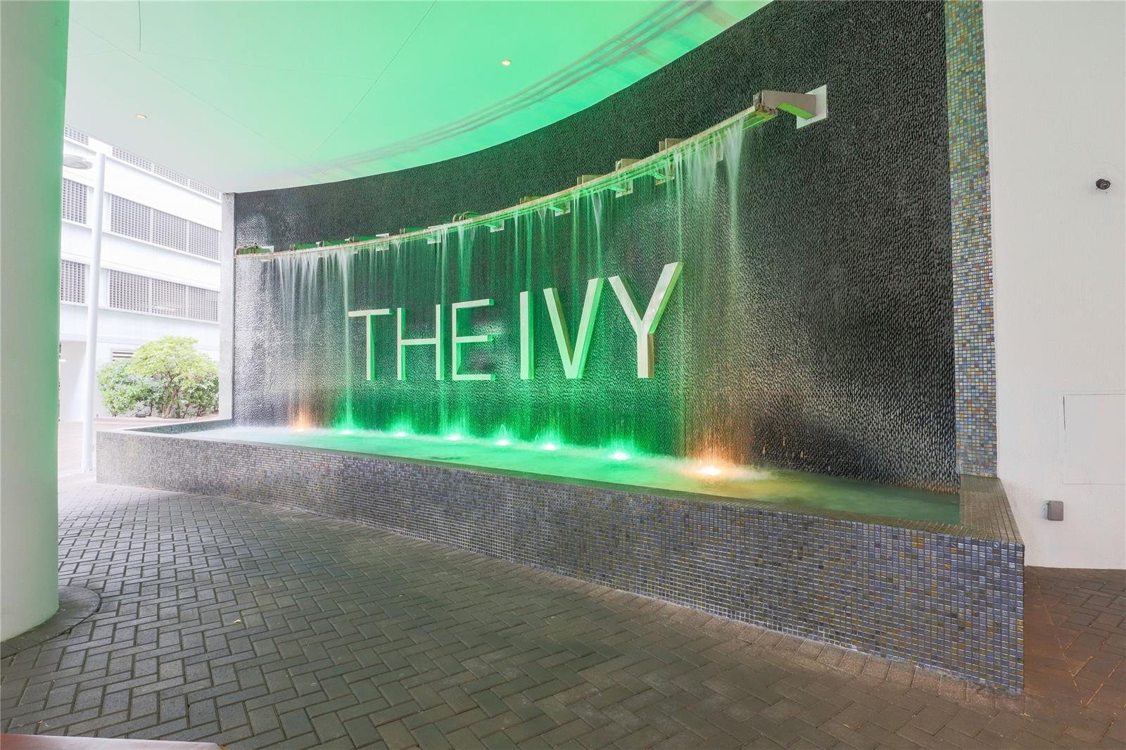 Building Photo - 90 SW 3rd St