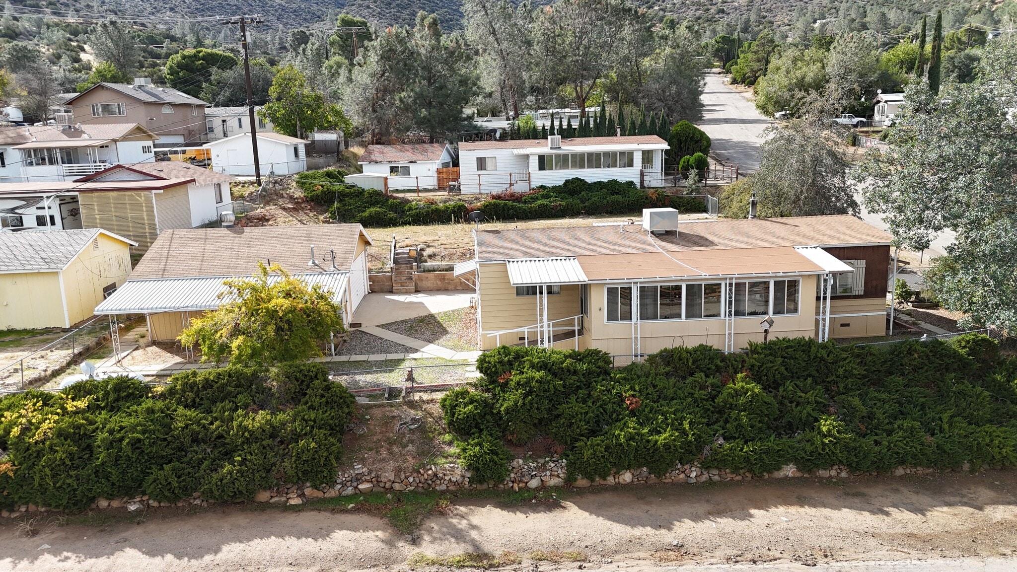 Building Photo - 101 Jones St