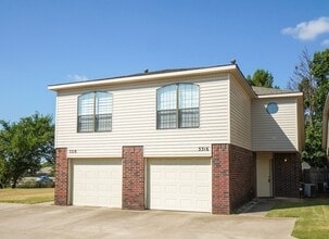 Building Photo - 3316 Ridgecrest Cir