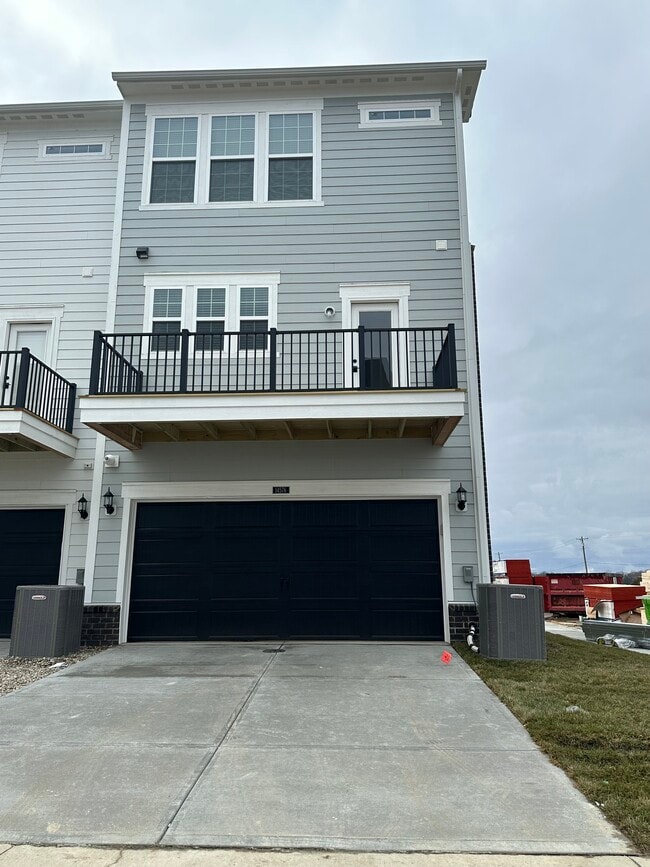 Building Photo - 14576 Pomona Ln