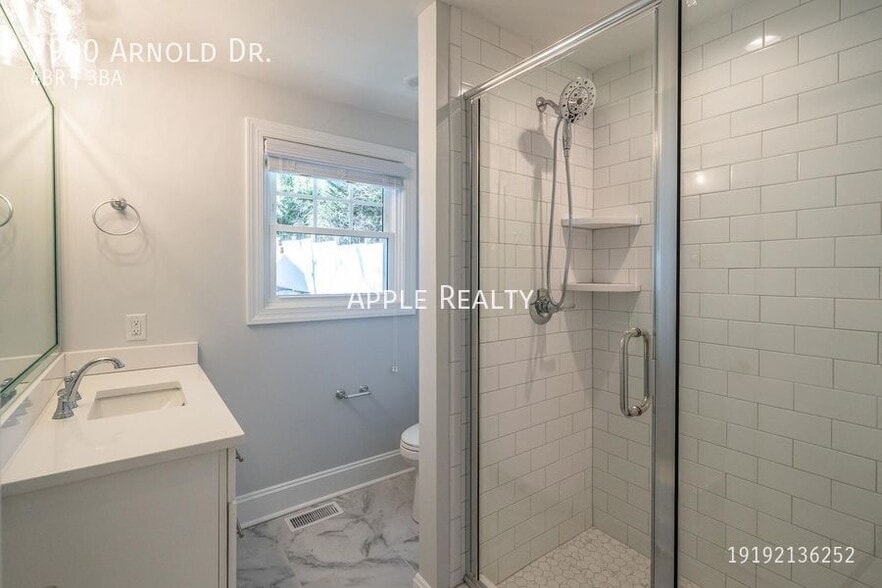 Building Photo - 2900 Arnold Rd